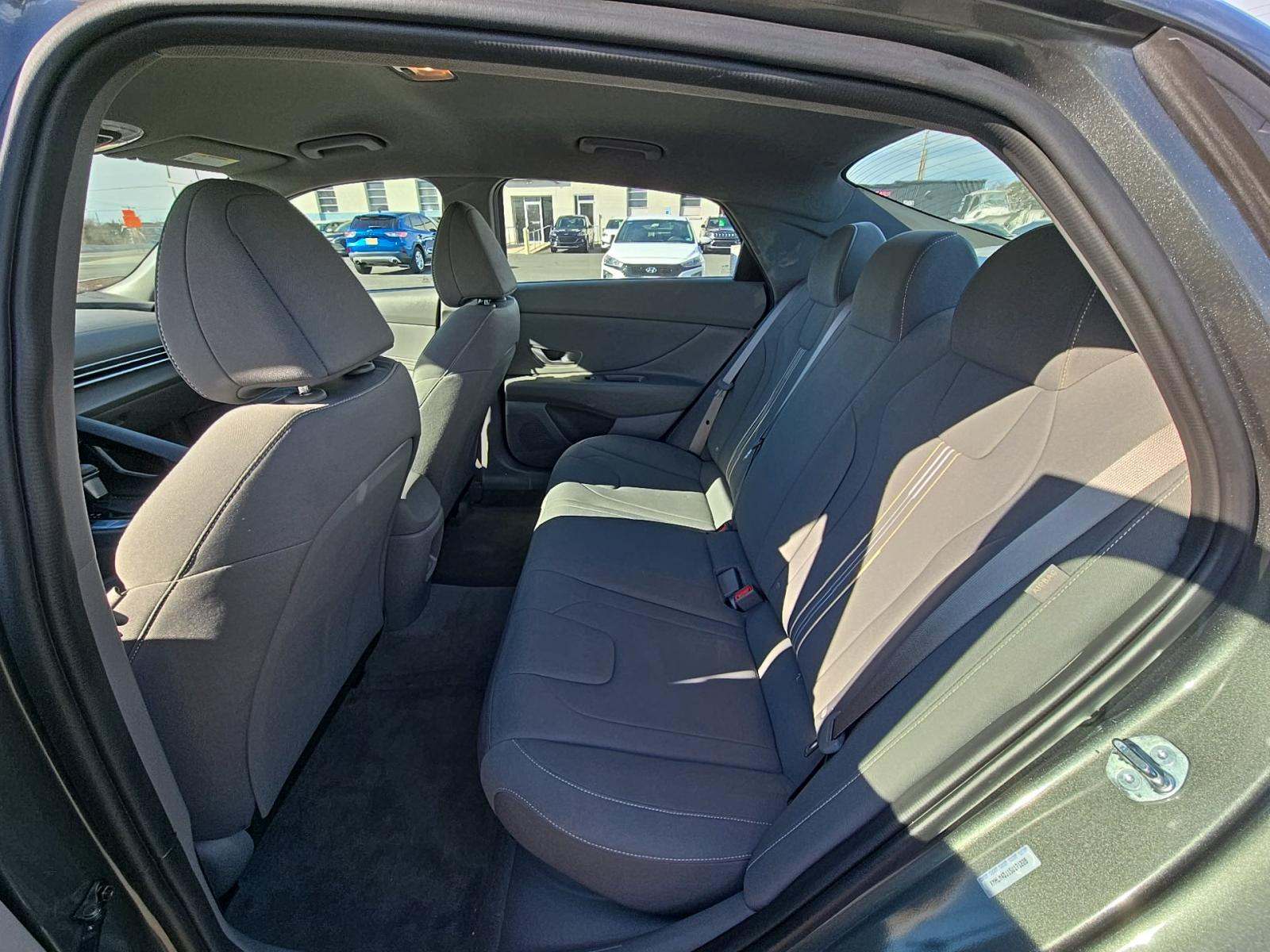 2025 Hyundai Elantra Hybrid SEL Sport FWD