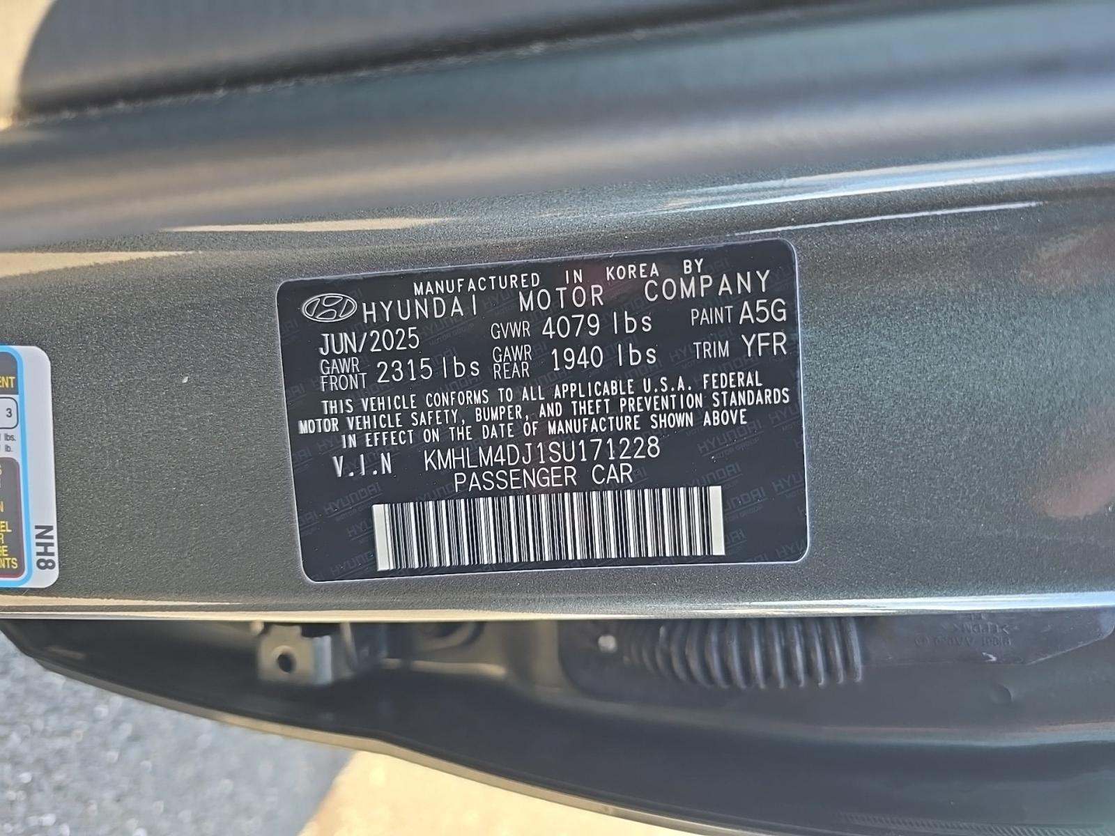 2025 Hyundai Elantra Hybrid SEL Sport FWD