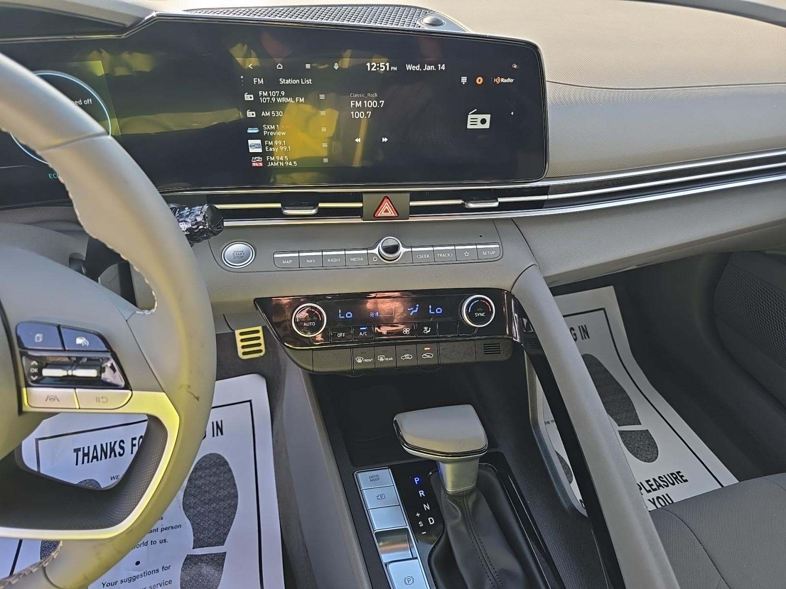 2025 Hyundai Elantra Hybrid SEL Sport FWD