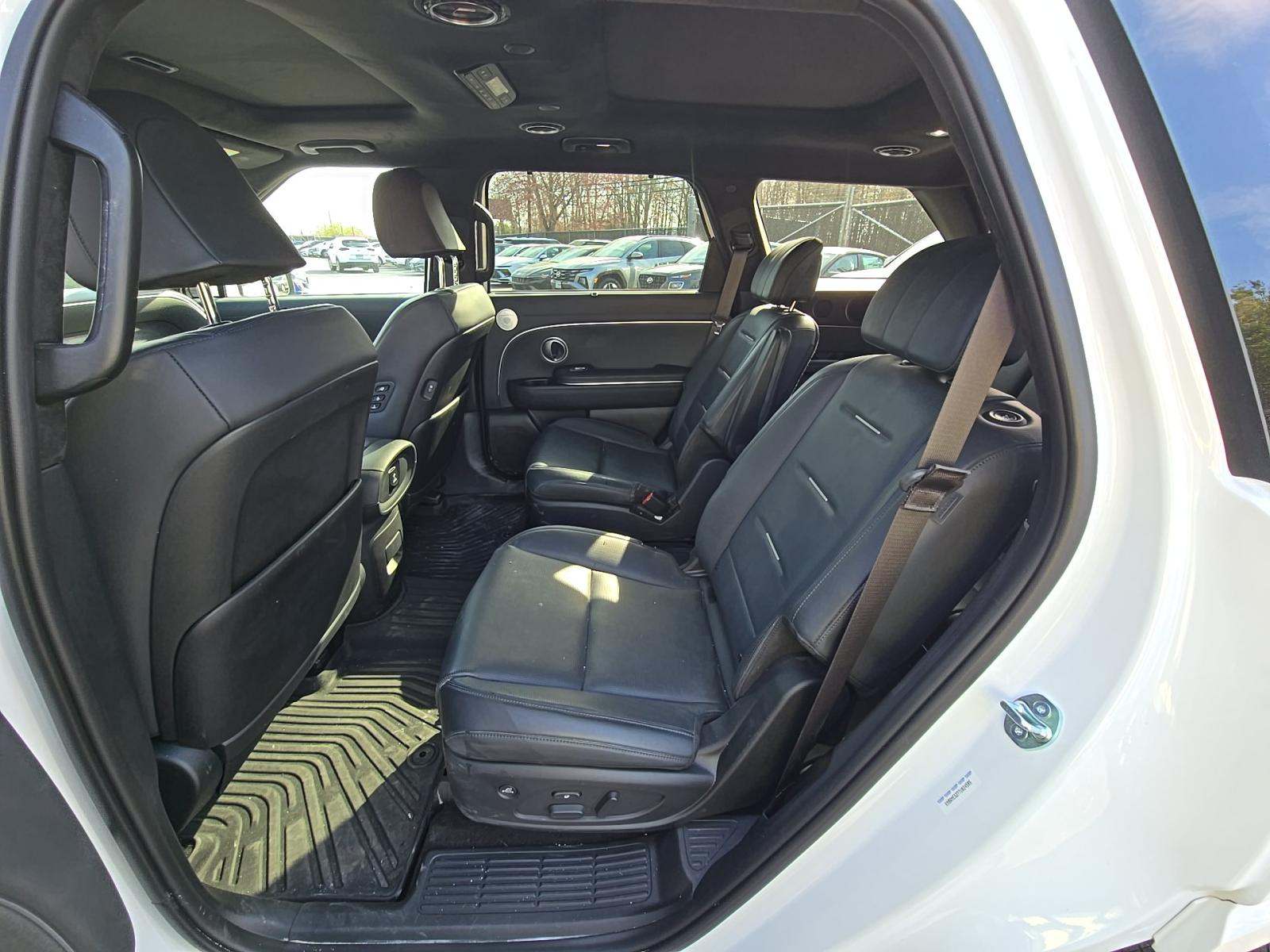 HYUNDAI CALLIGRAPHY - 9