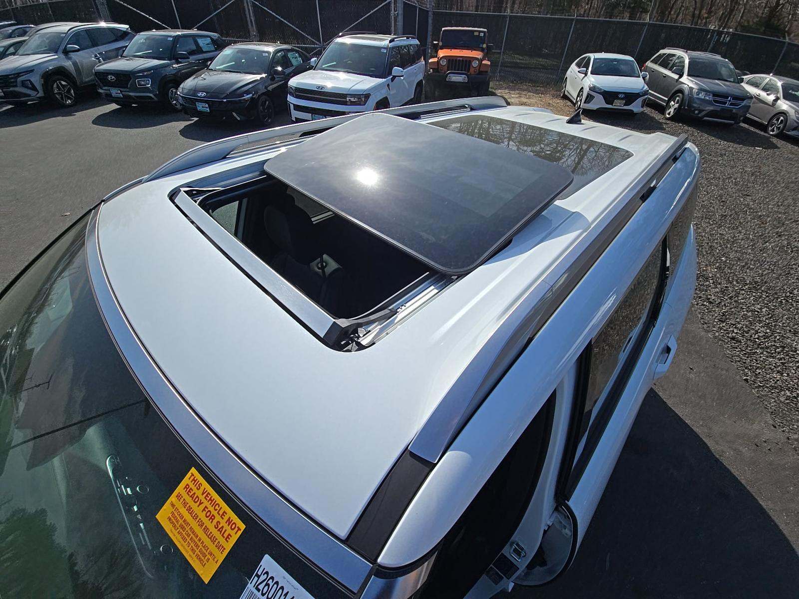 HYUNDAI CALLIGRAPHY - 8