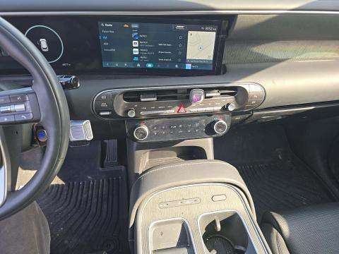 HYUNDAI CALLIGRAPHY - 6