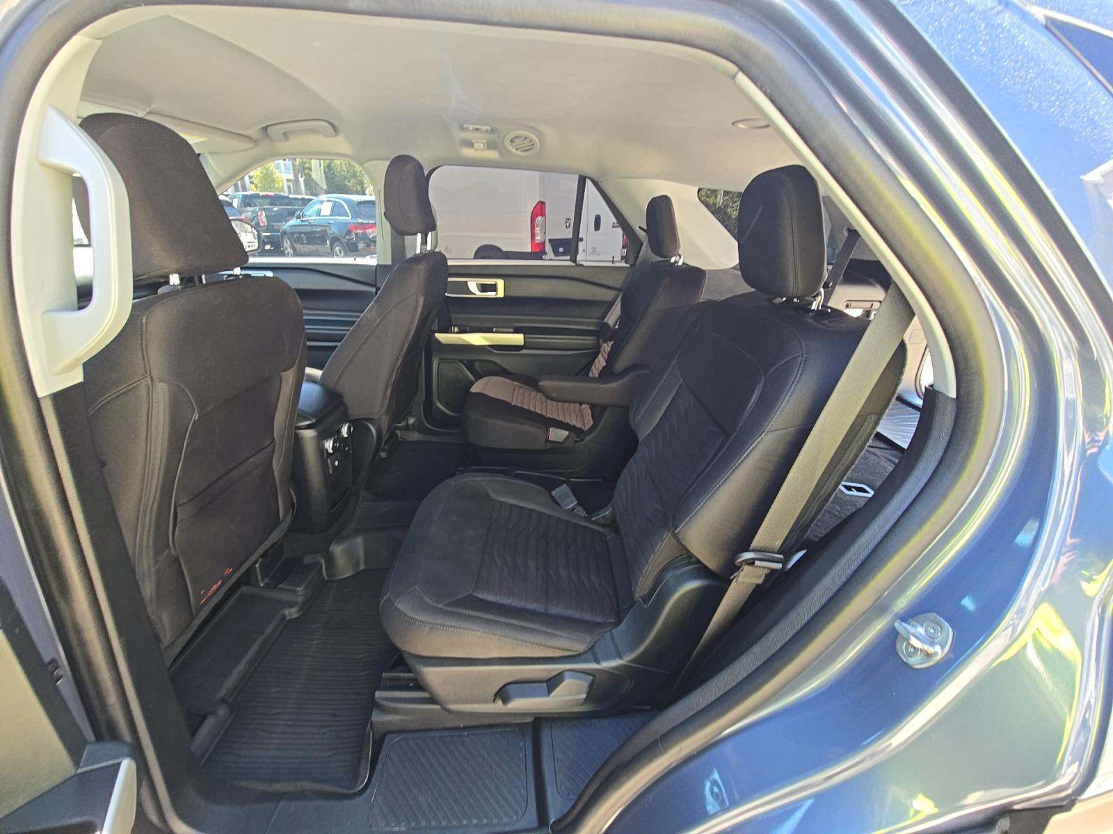 FORD EXPLORER - 9