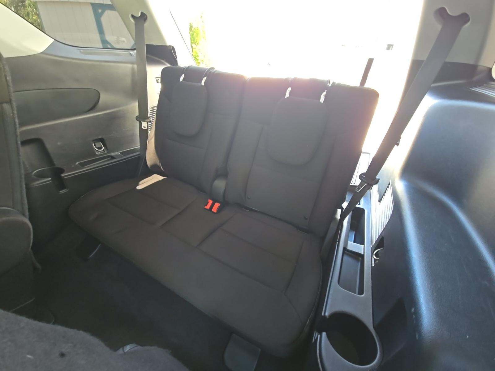 FORD EXPLORER - 10