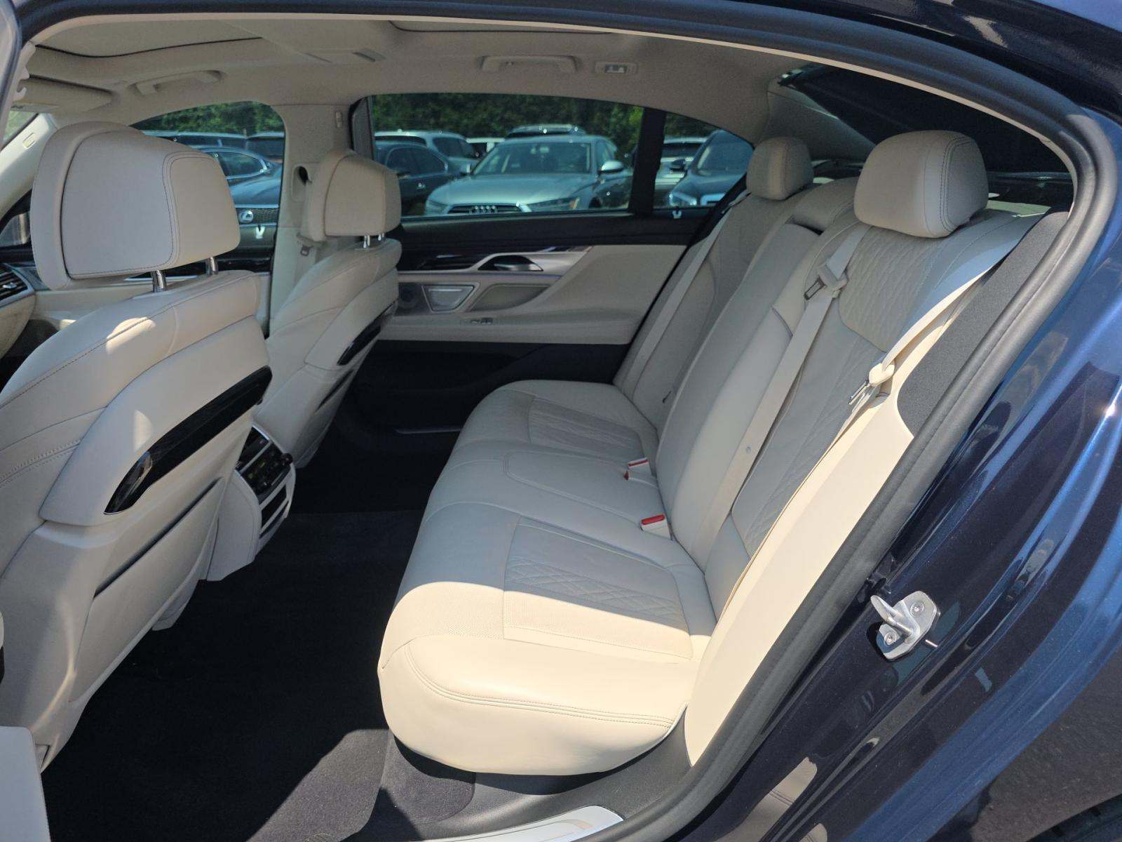 2020 BMW 7 Series 750i xDrive AWD