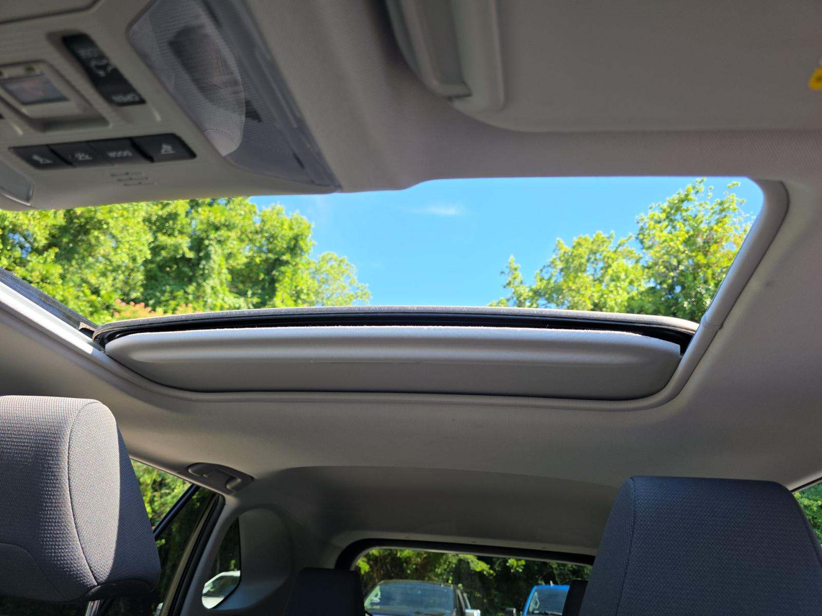 2020 Toyota RAV4 XLE AWD