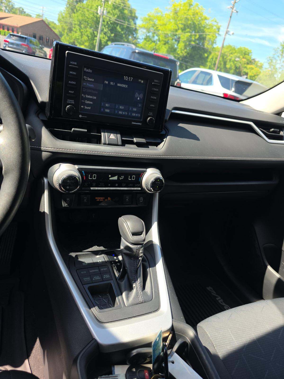 2020 Toyota RAV4 XLE AWD