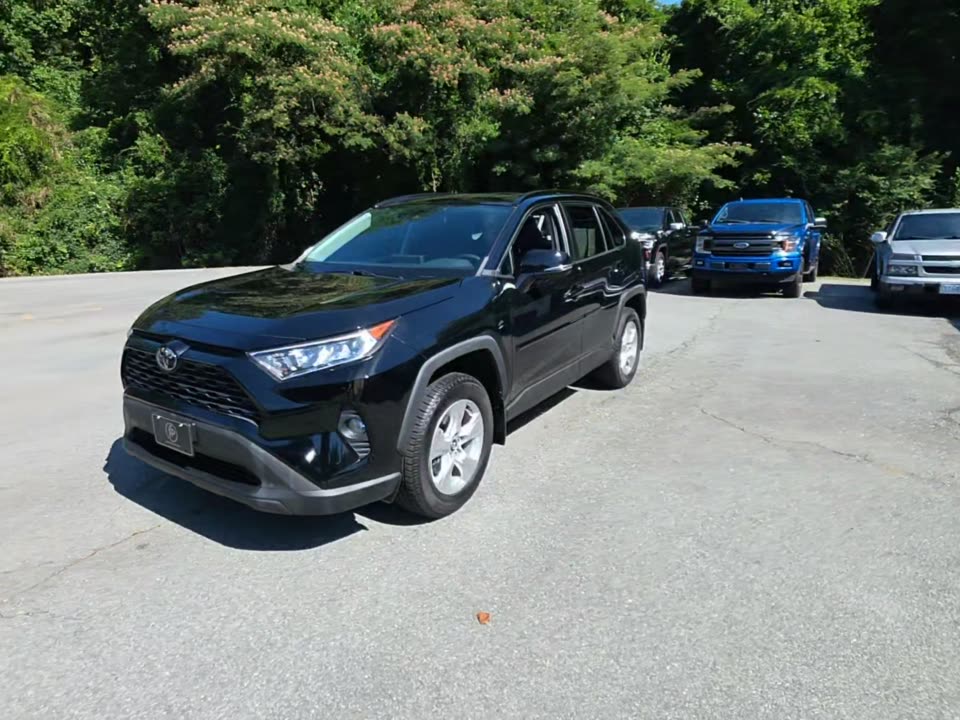 2020 Toyota RAV4 XLE AWD
