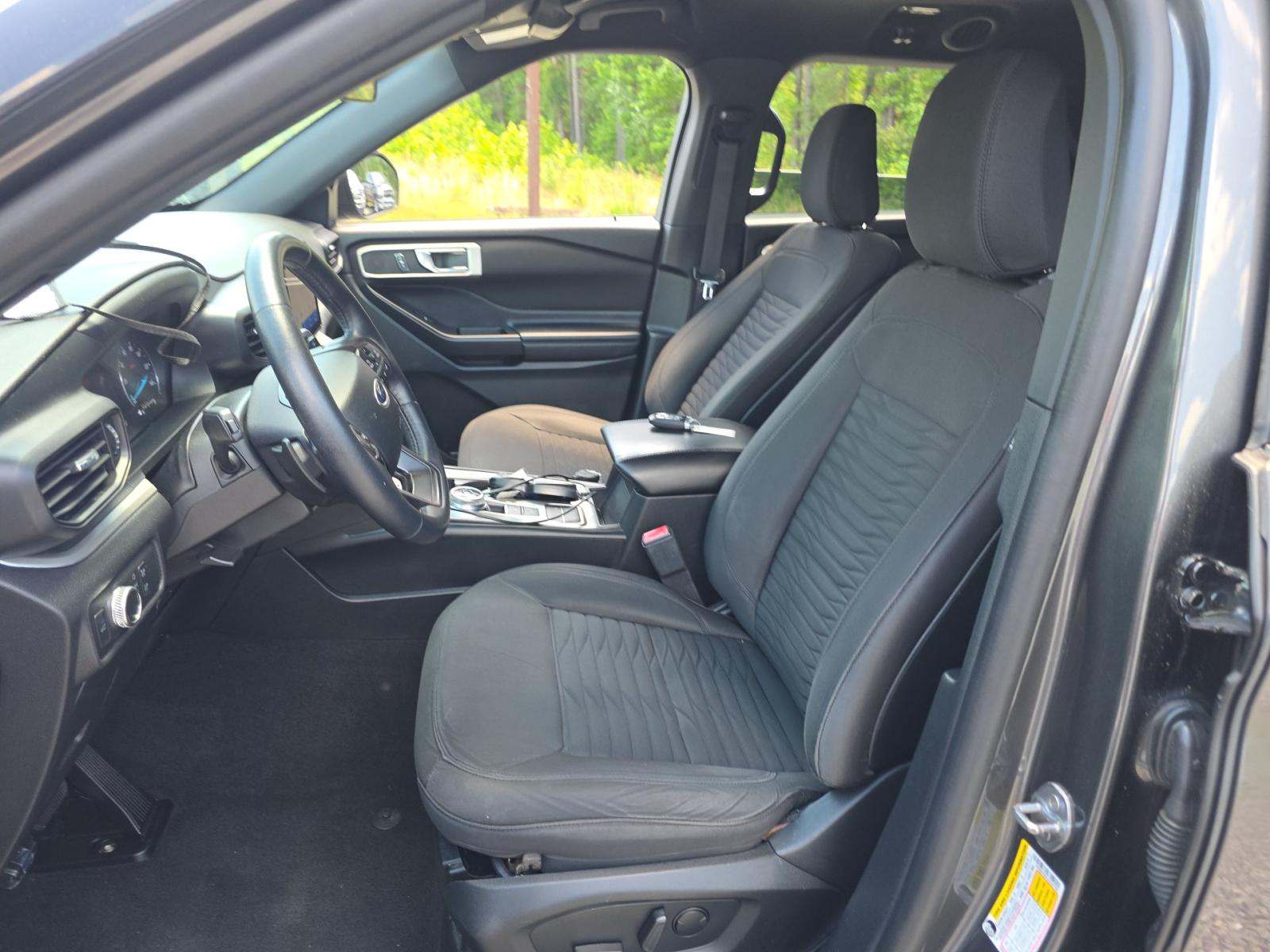 FORD EXPLORER - 2