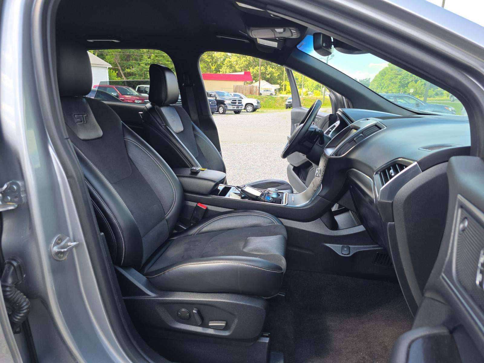 2020 Ford Edge ST AWD