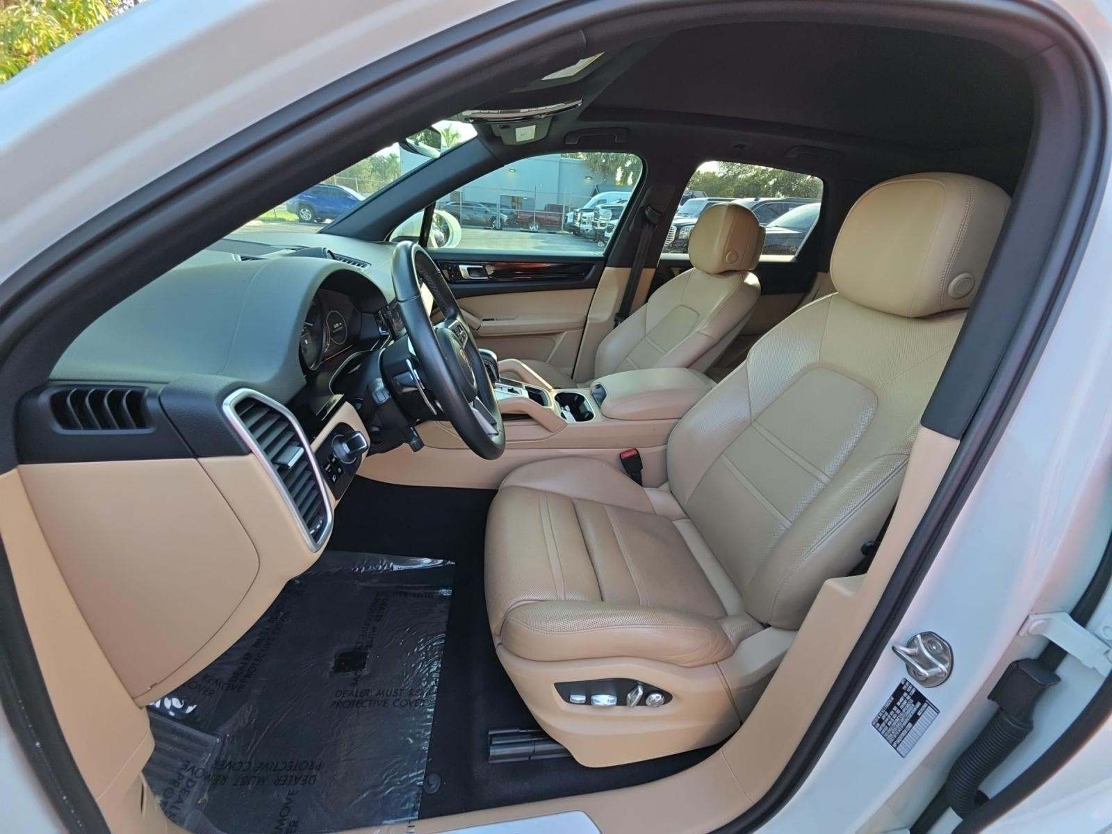 2019 Porsche Cayenne Base AWD