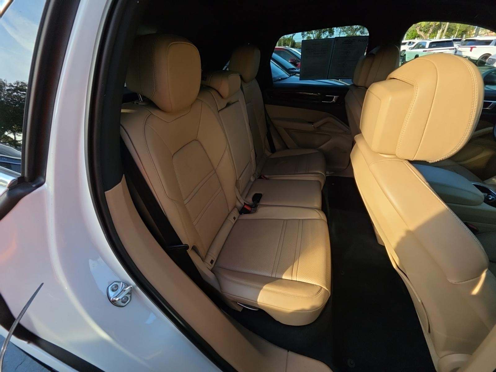 2019 Porsche Cayenne Base AWD