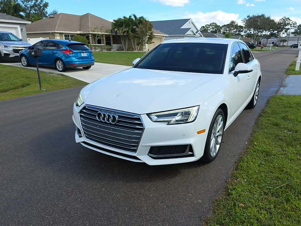 2019 Audi A4 Sedan Premium Plus