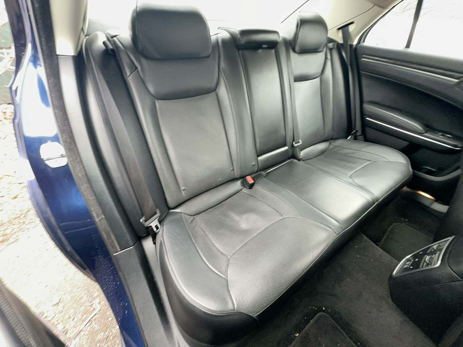 2015 Chrysler 300 300C RWD