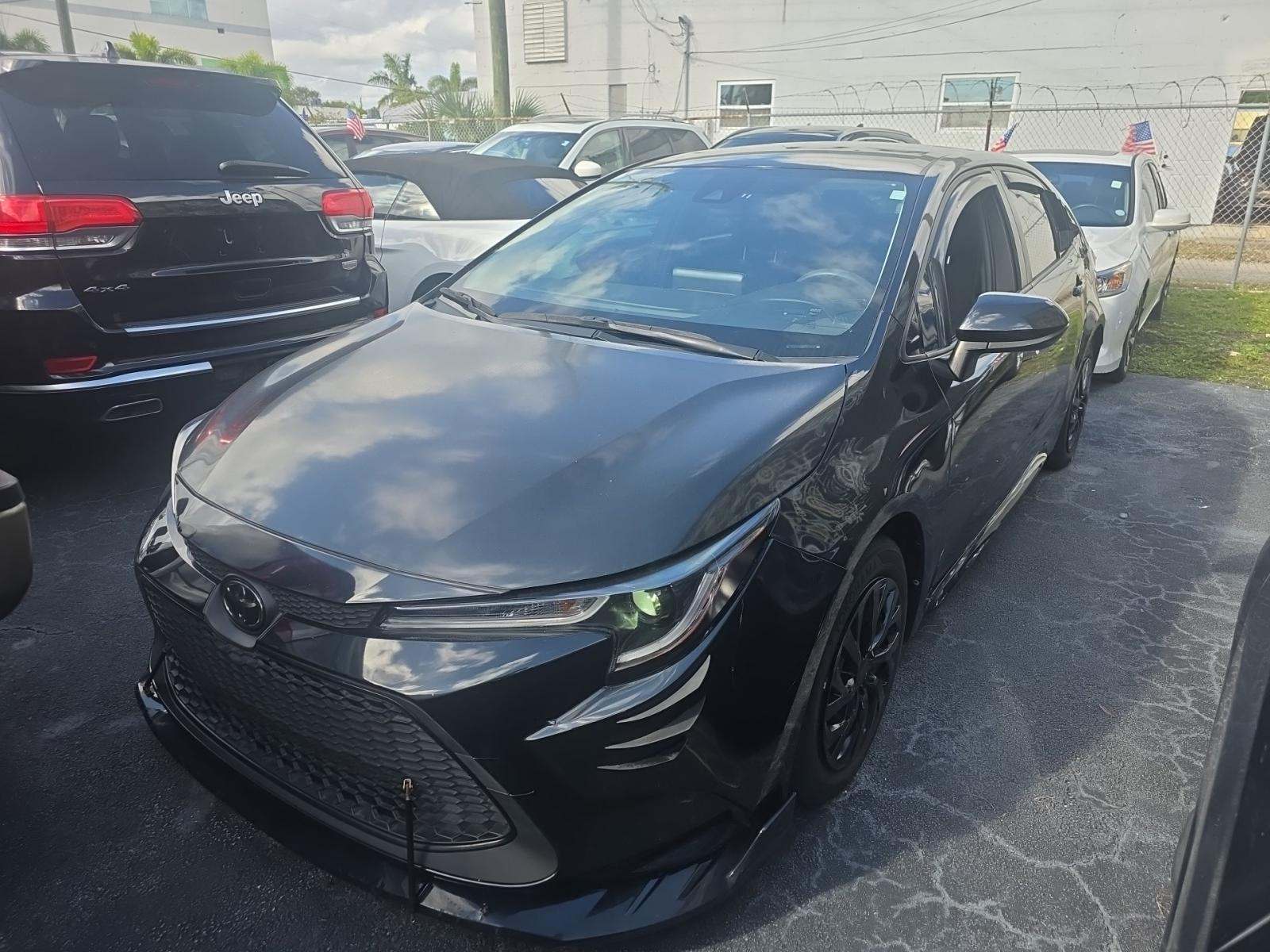 2022 Toyota Corolla LE FWD