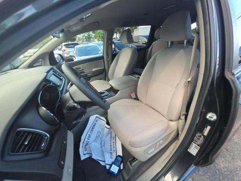2021 Kia Sedona LX FWD