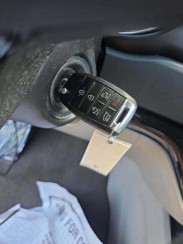 2021 Kia Sedona LX FWD