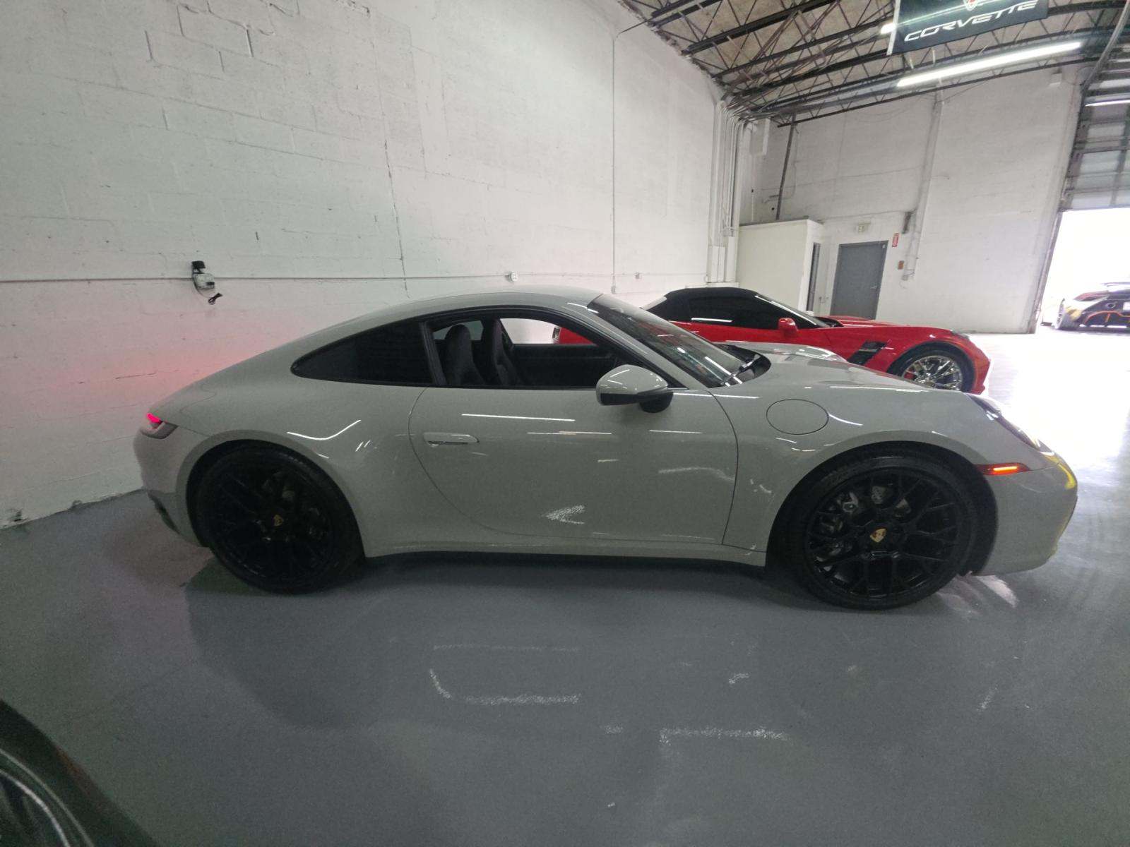 2023 Porsche 911 Carrera RWD