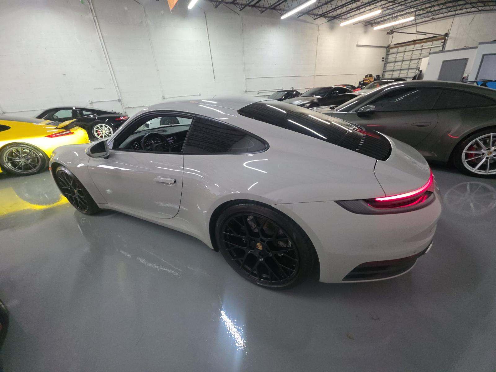 2023 Porsche 911 Carrera RWD