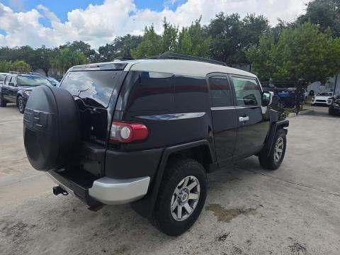 2014 Toyota FJ Cruiser Base AWD