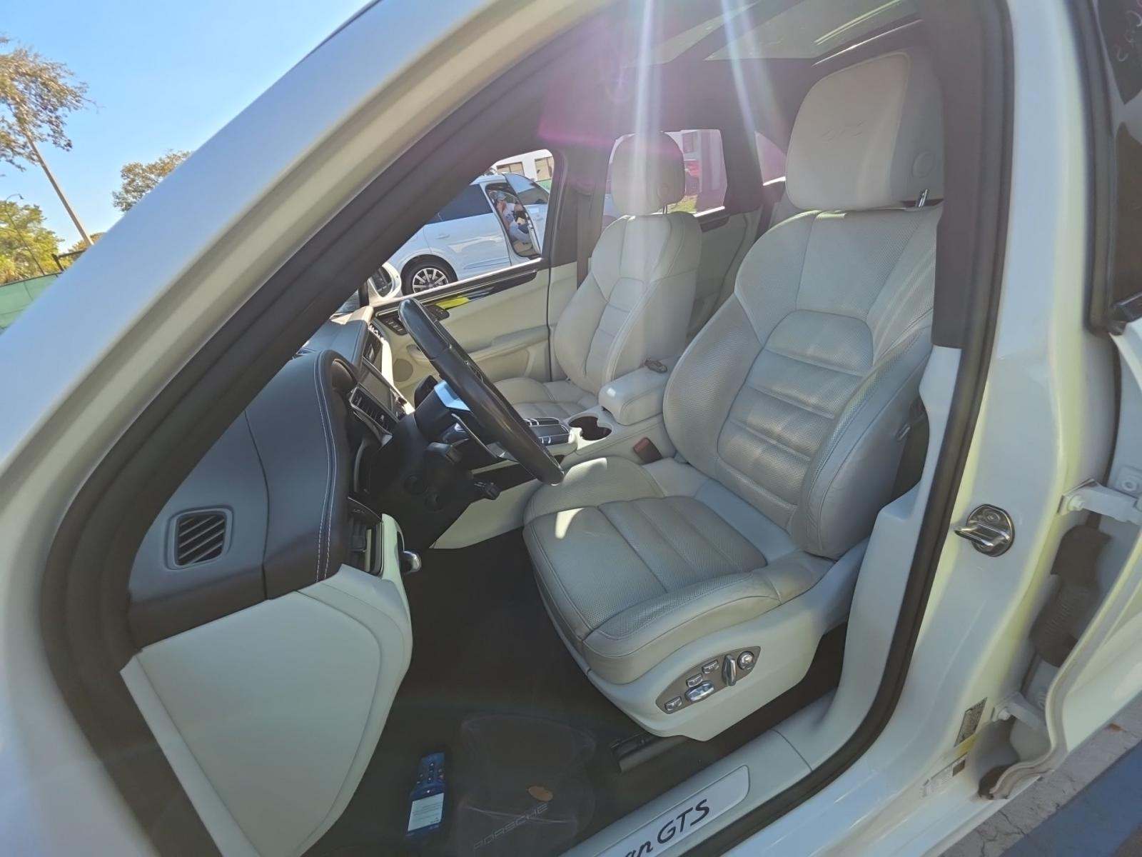 2017 Porsche Macan GTS AWD