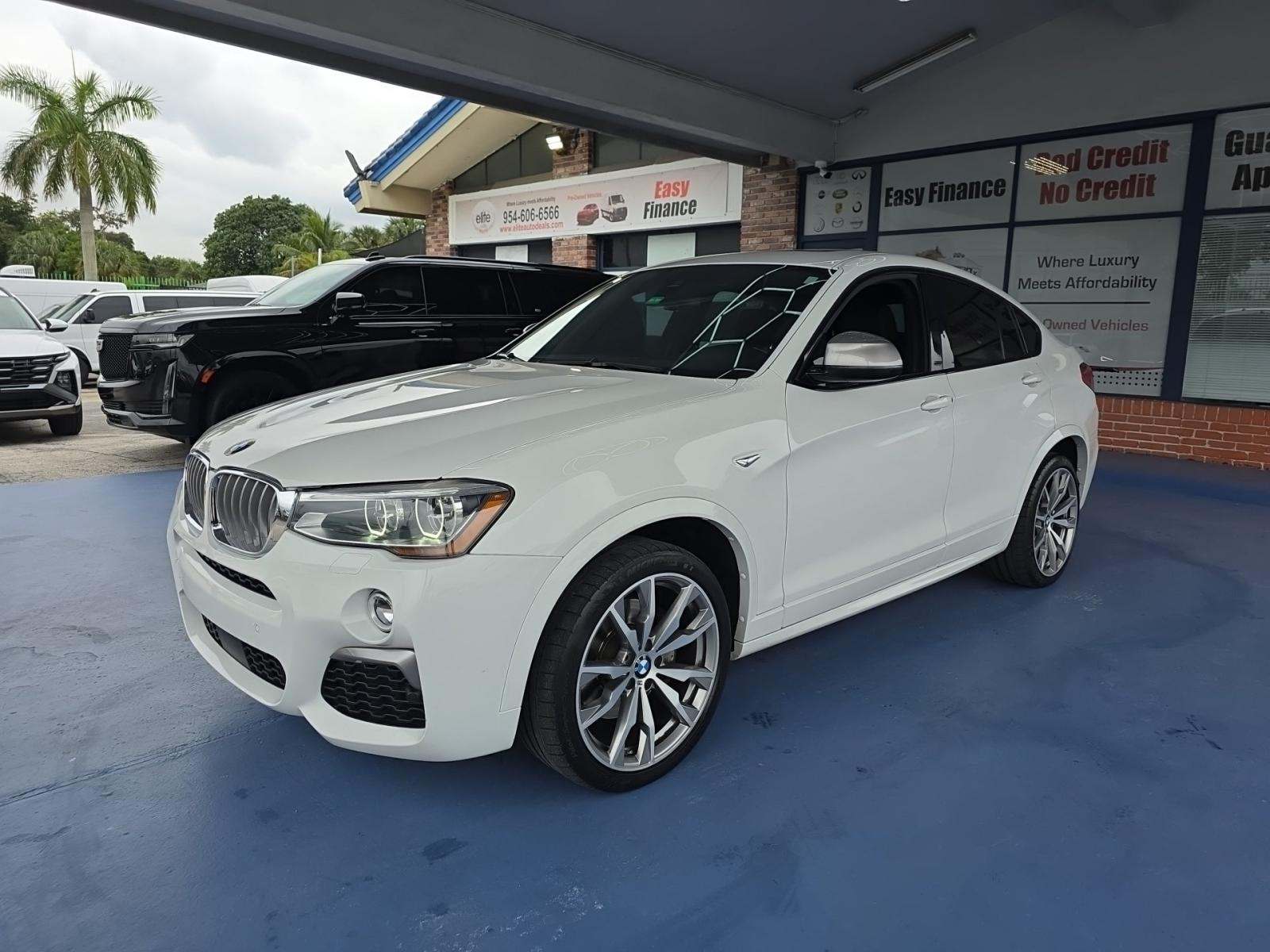 2018 BMW X4 M40i AWD