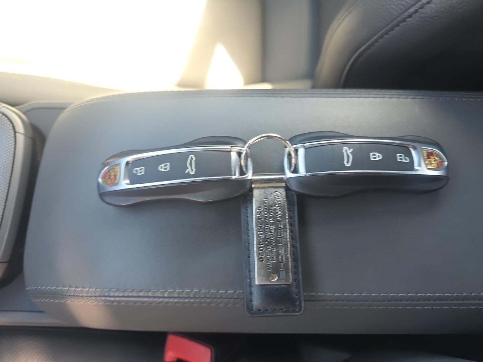 2023 Porsche 911 Carrera RWD