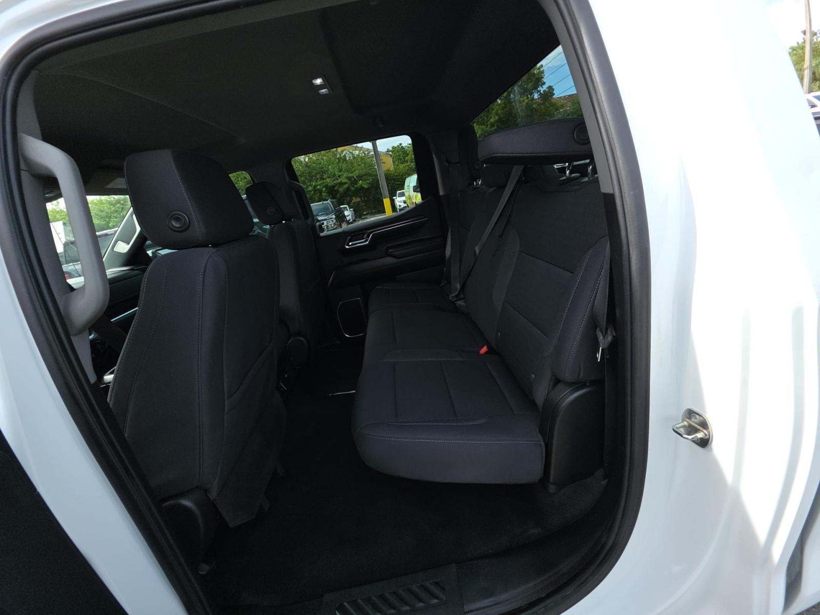 2023 Chevrolet Silverado 1500 LT AWD