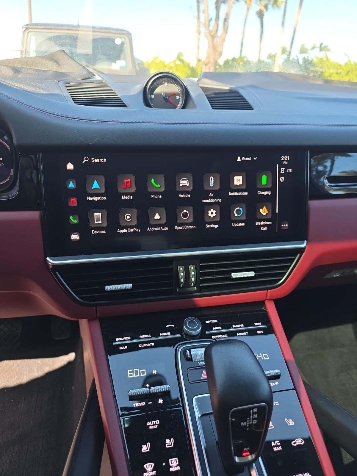 PORSCHE CAYENNE - 10