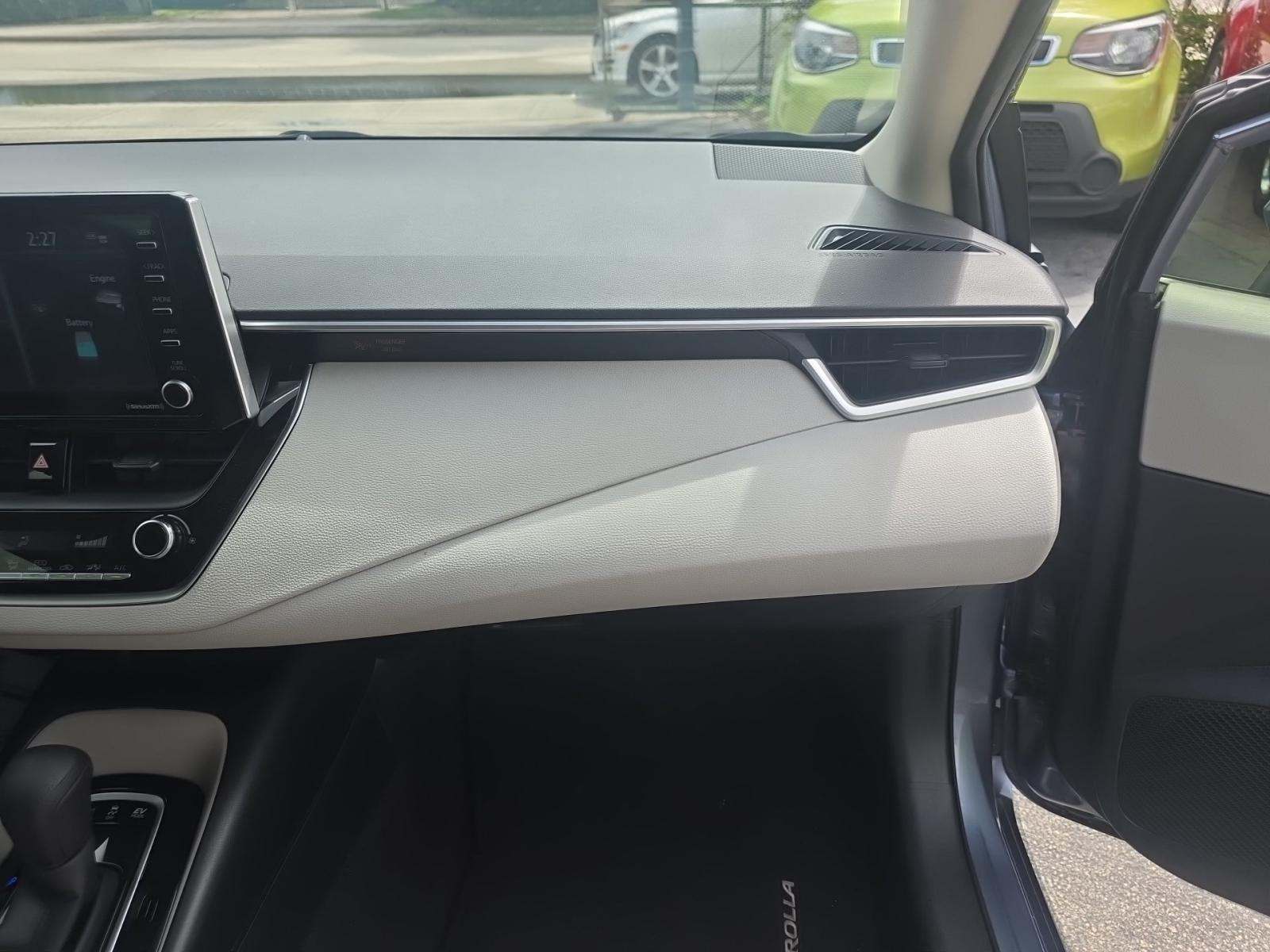 2021 Toyota Corolla Hybrid LE FWD