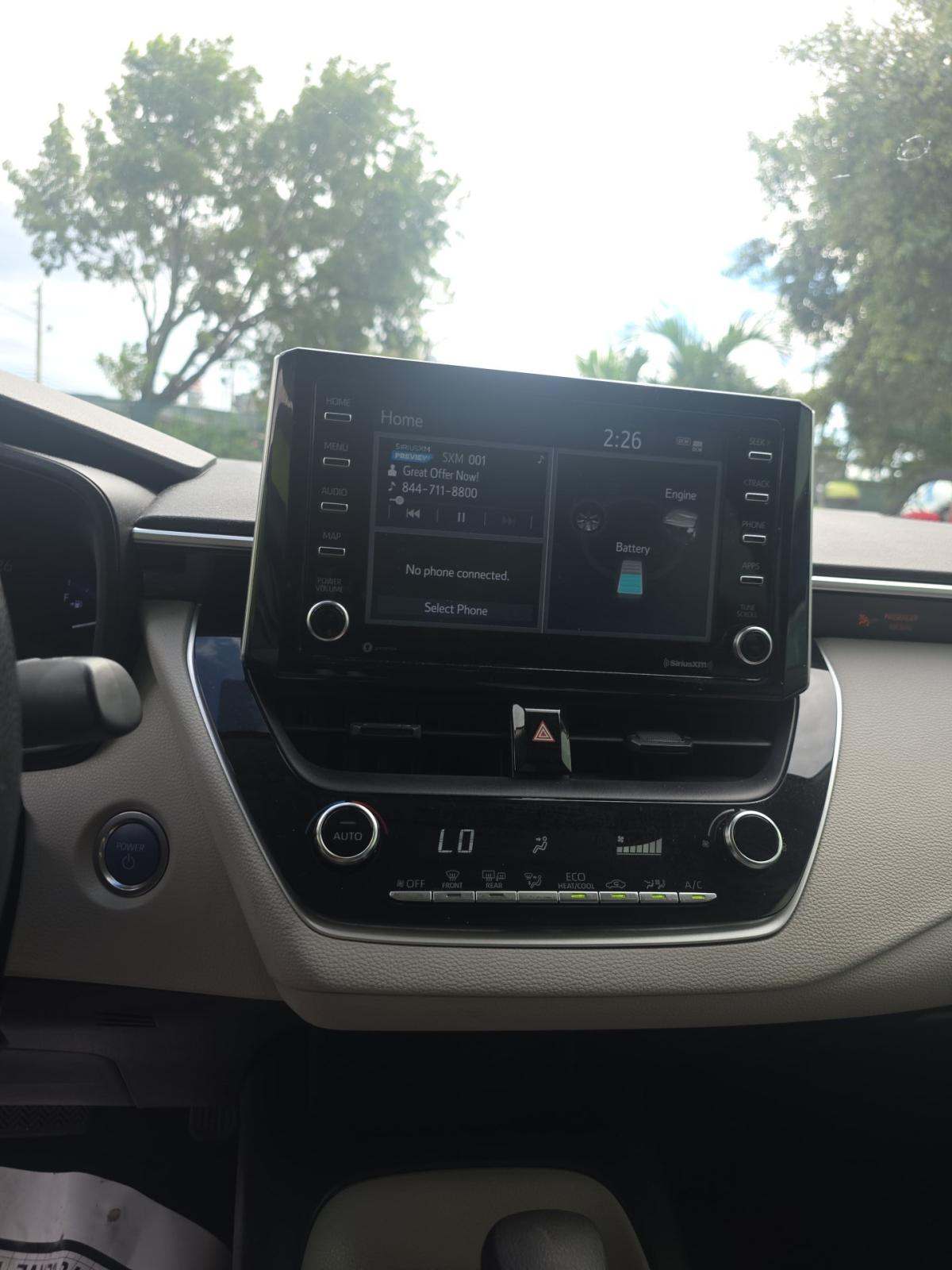 2021 Toyota Corolla Hybrid LE FWD