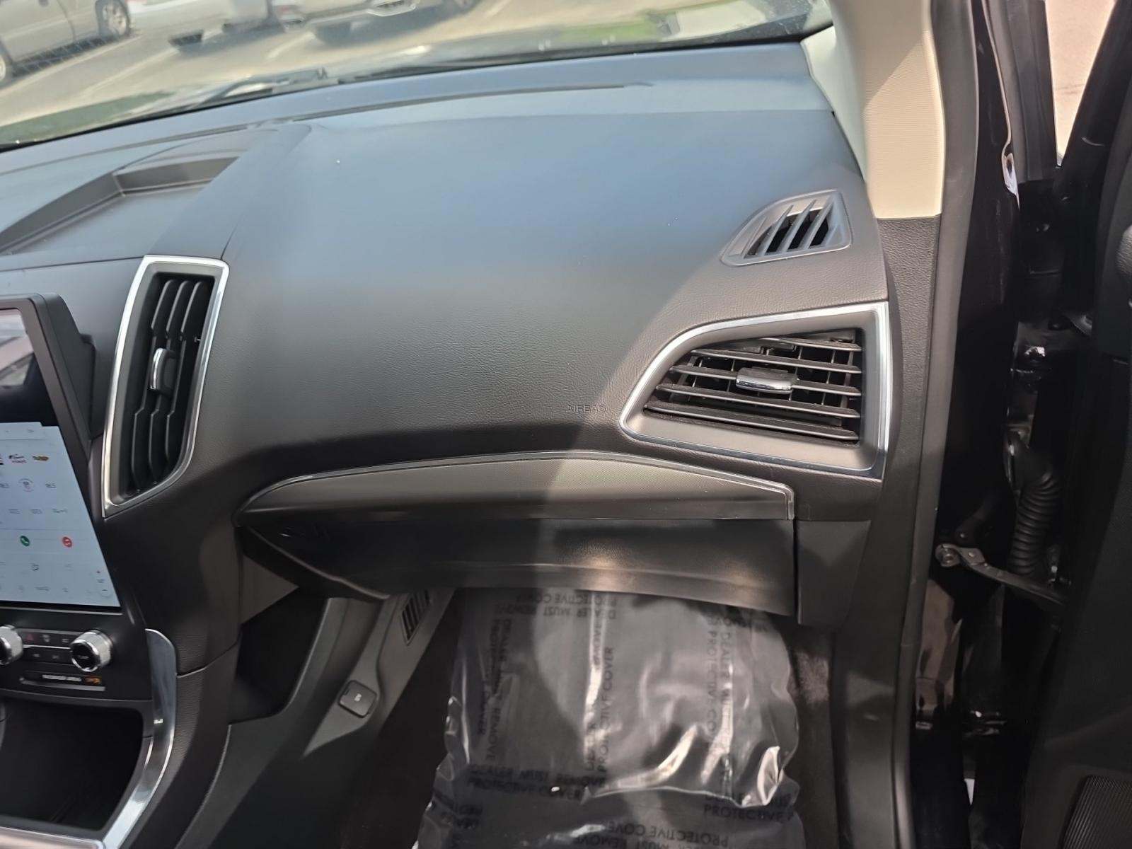 2024 Ford Edge Titanium AWD