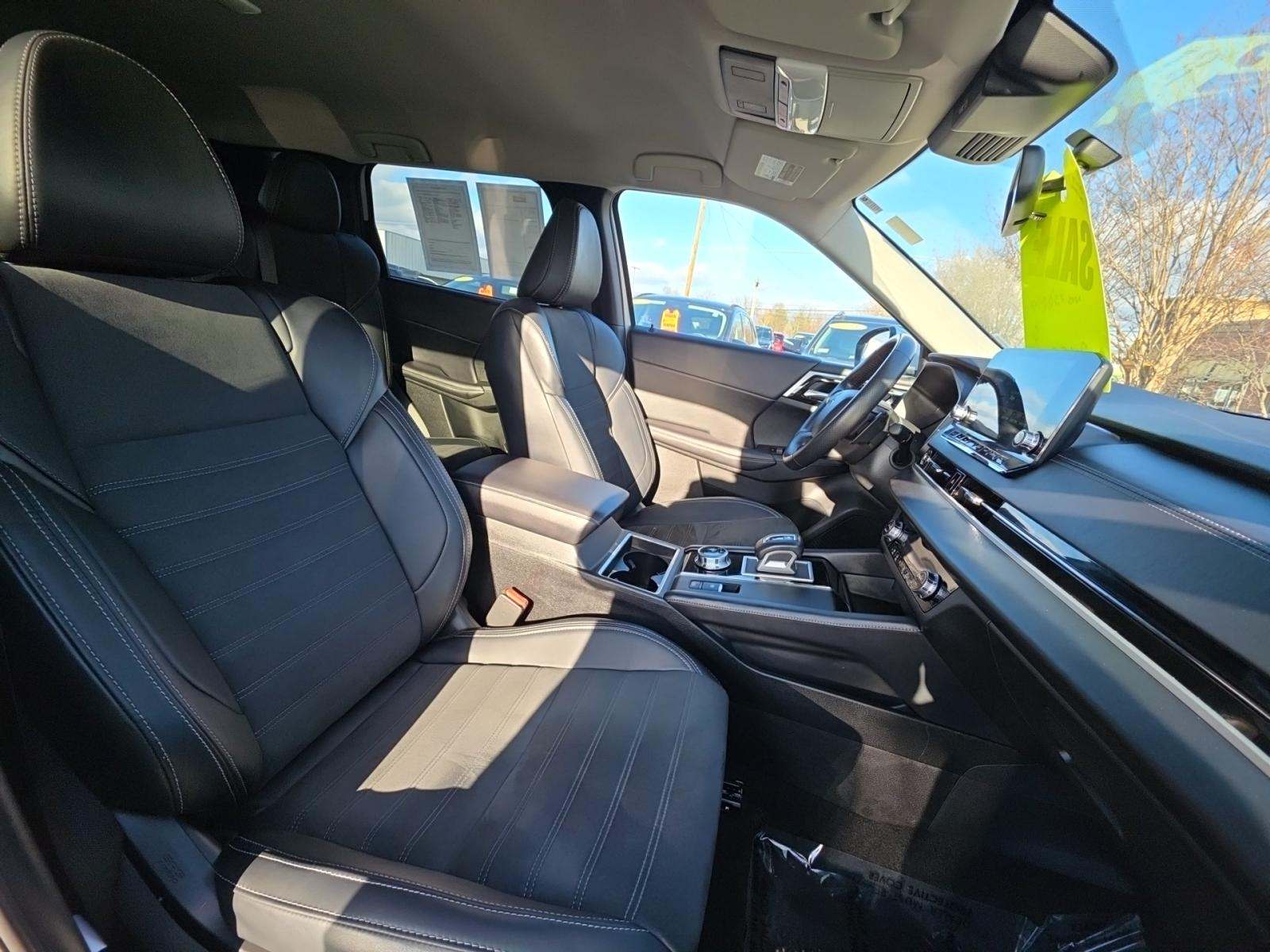 2024 Mitsubishi Outlander SE FWD