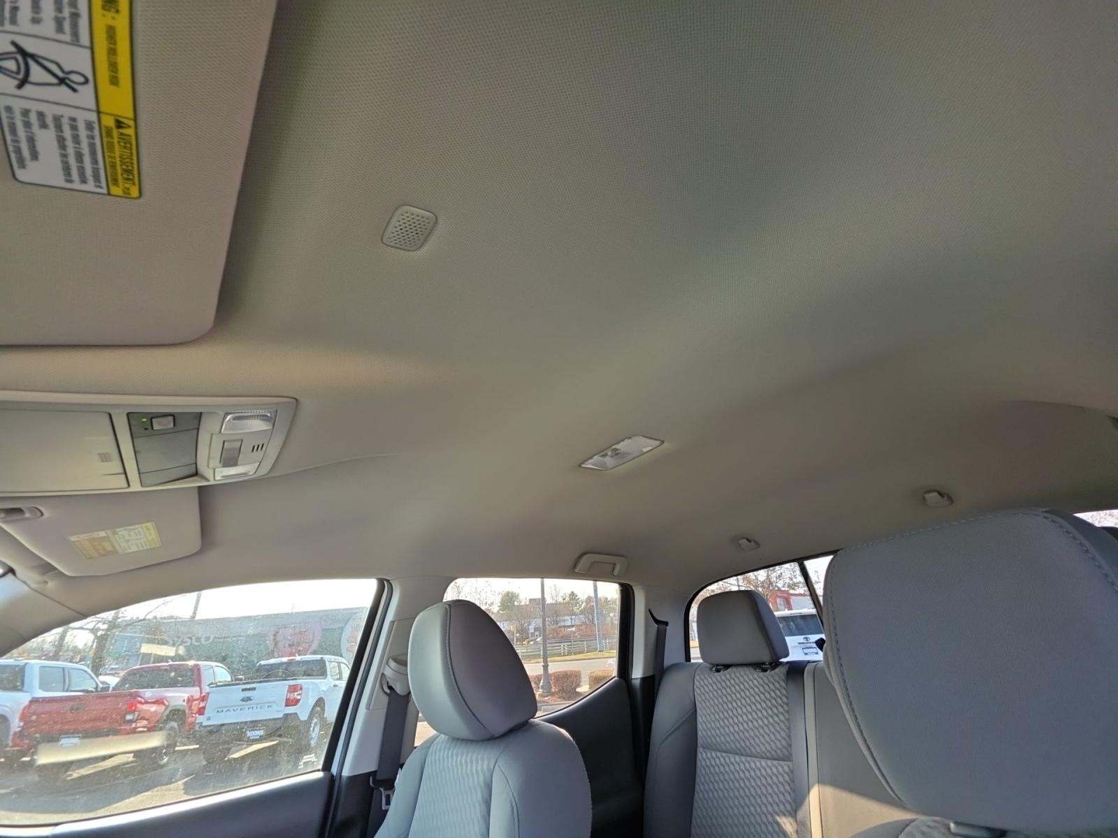 2022 Toyota Tacoma SR5 AWD