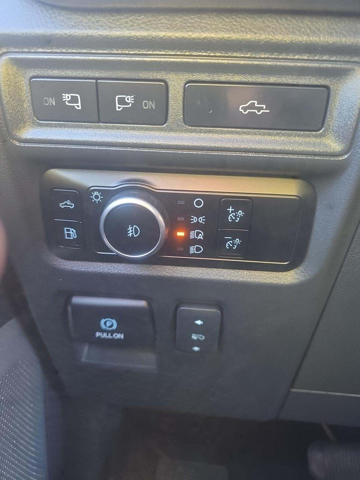 2023 Ford F-150 Hybrid Lariat AWD