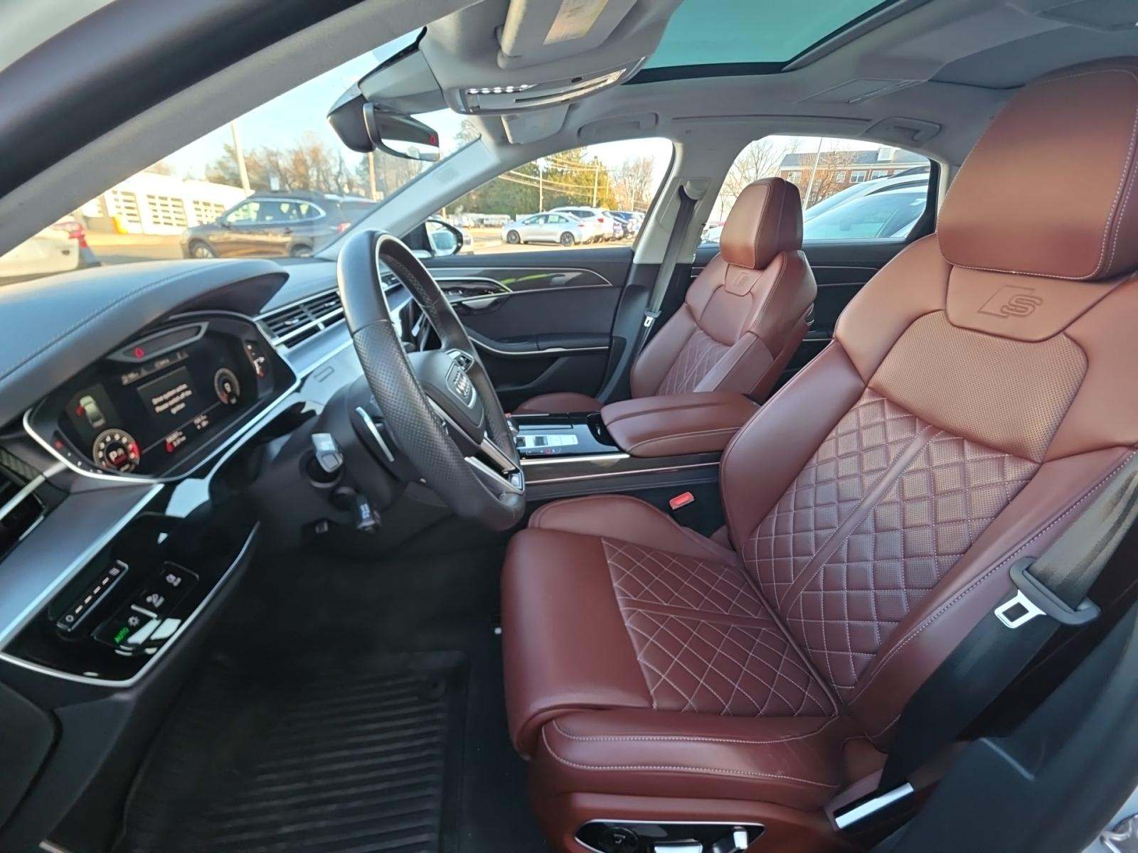 2022 Audi S8 Base AWD