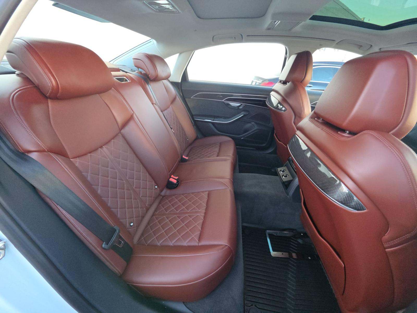 2022 Audi S8 Base AWD