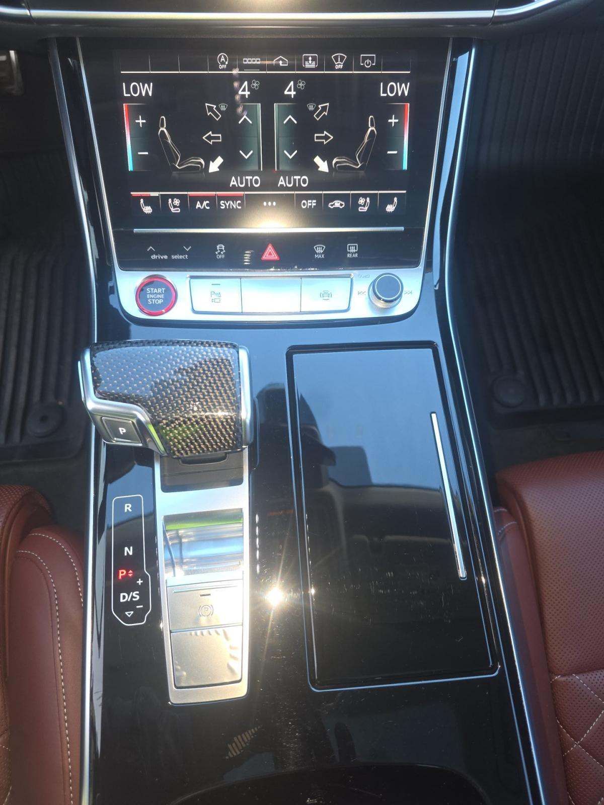 2022 Audi S8 Base AWD