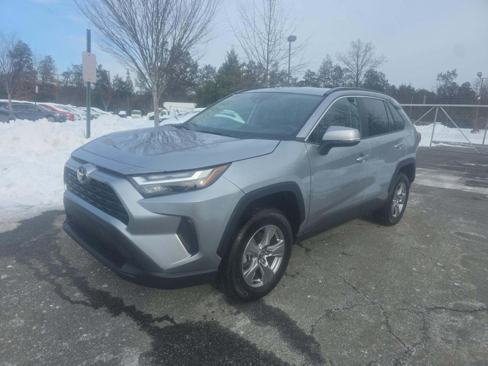 2025 Toyota RAV4 XLE AWD