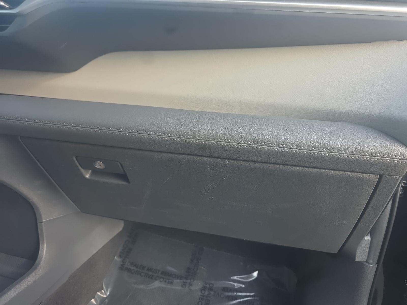 2023 Toyota Sienna XLE FWD