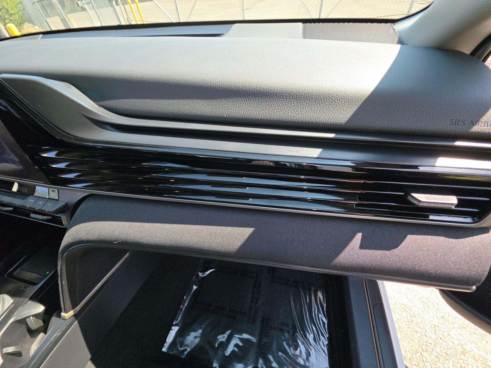 2025 Toyota Camry LE FWD