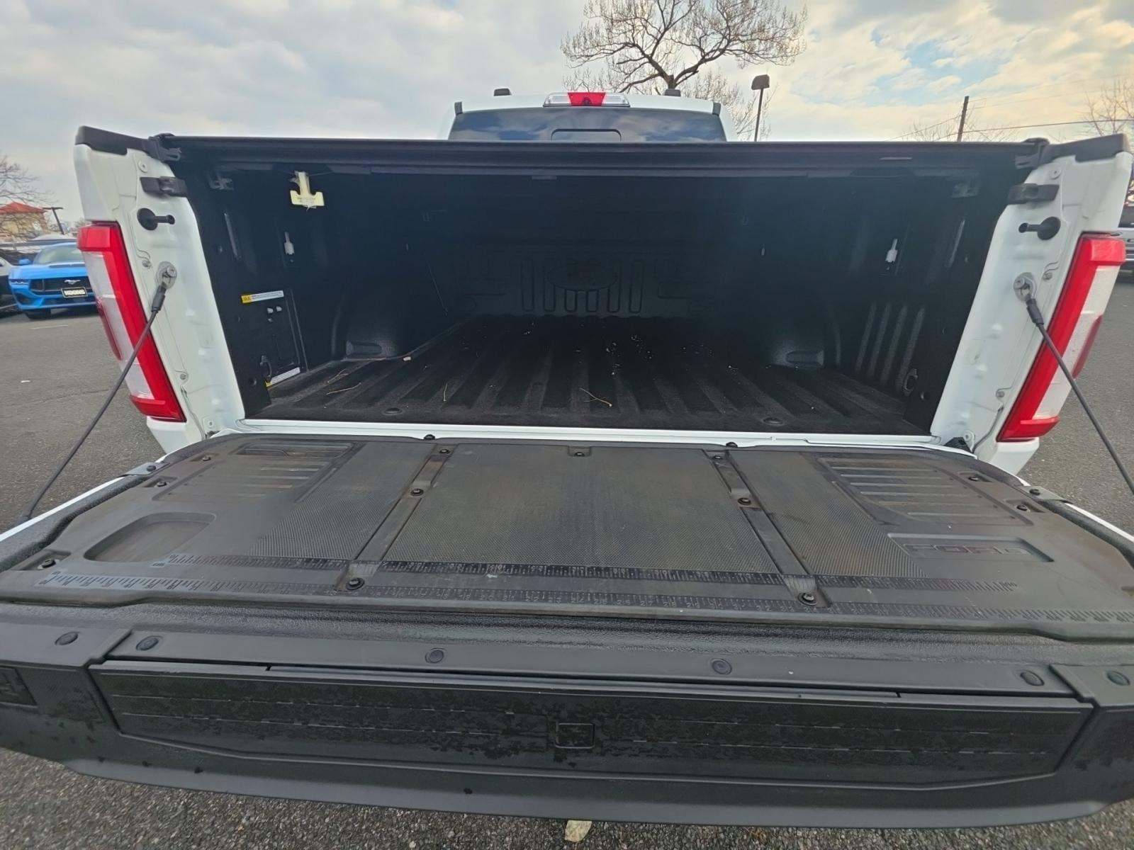 2022 Ford F-150 Hybrid Platinum AWD