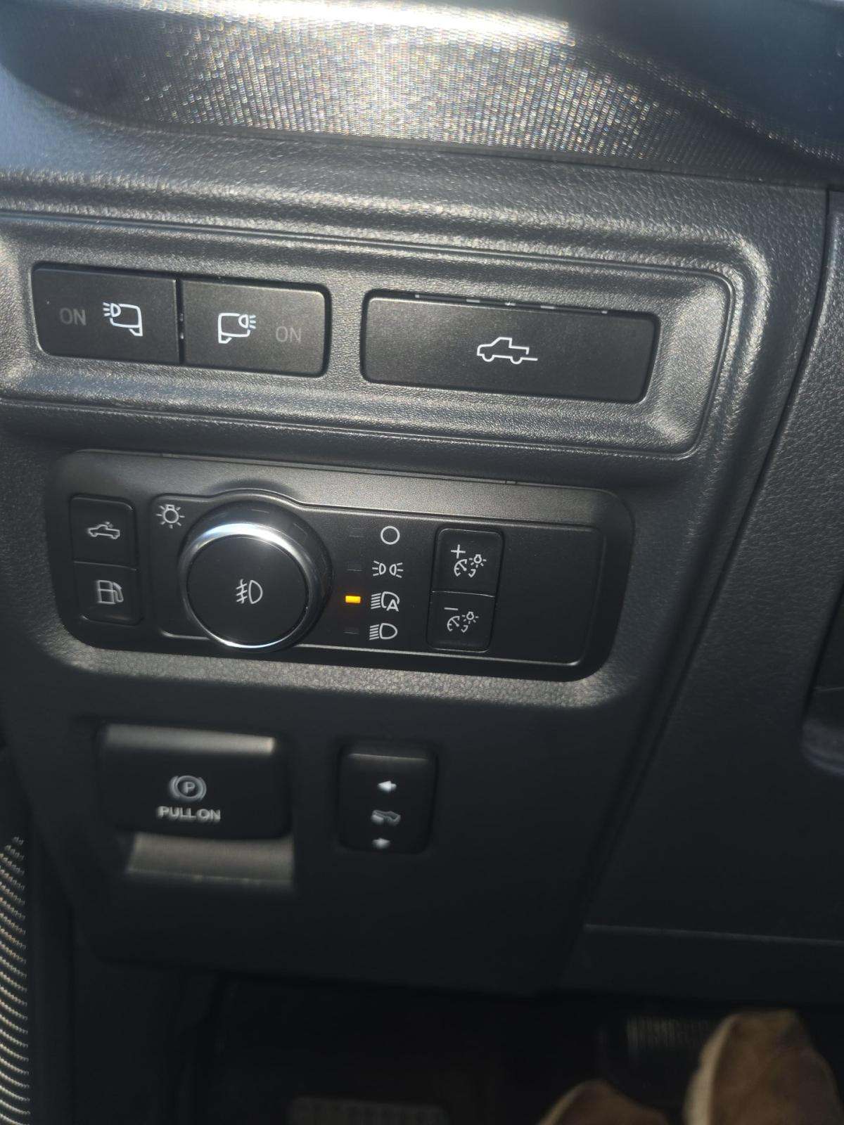 2022 Ford F-150 Hybrid Platinum AWD