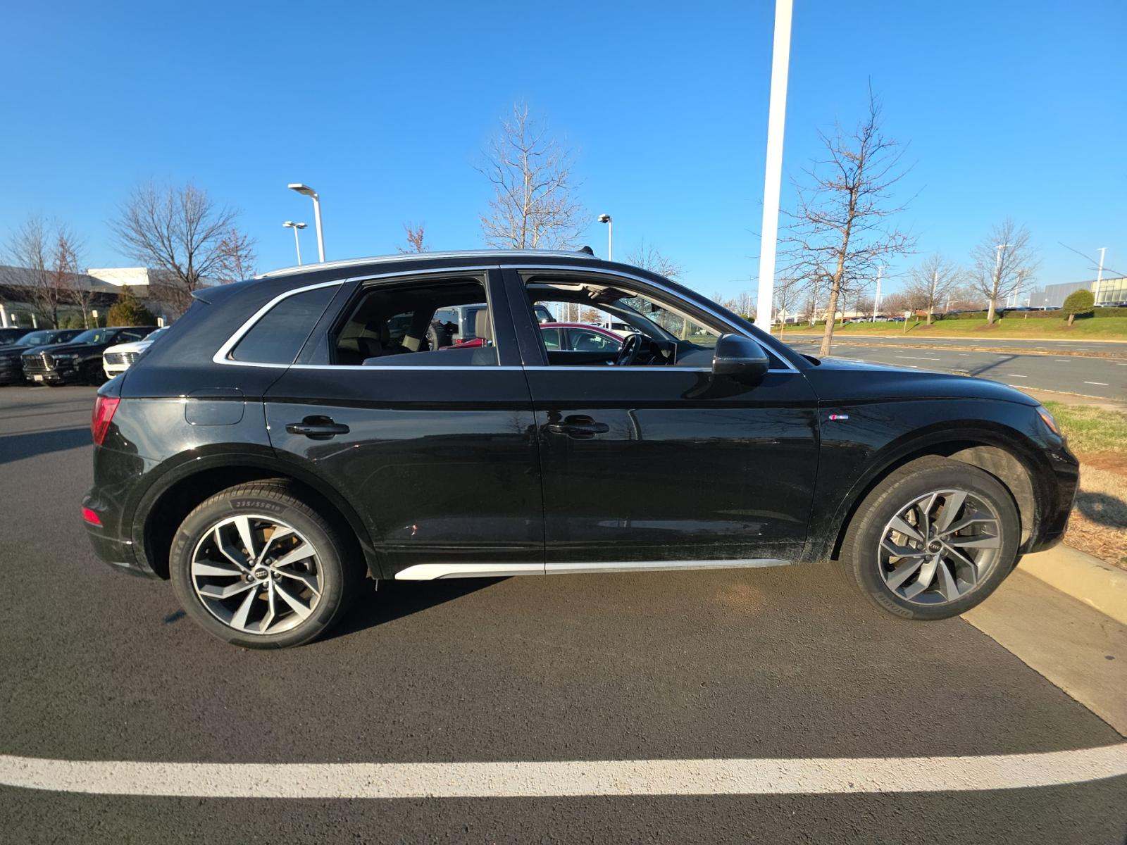 2024 Audi Q5 S line Premium Plus AWD