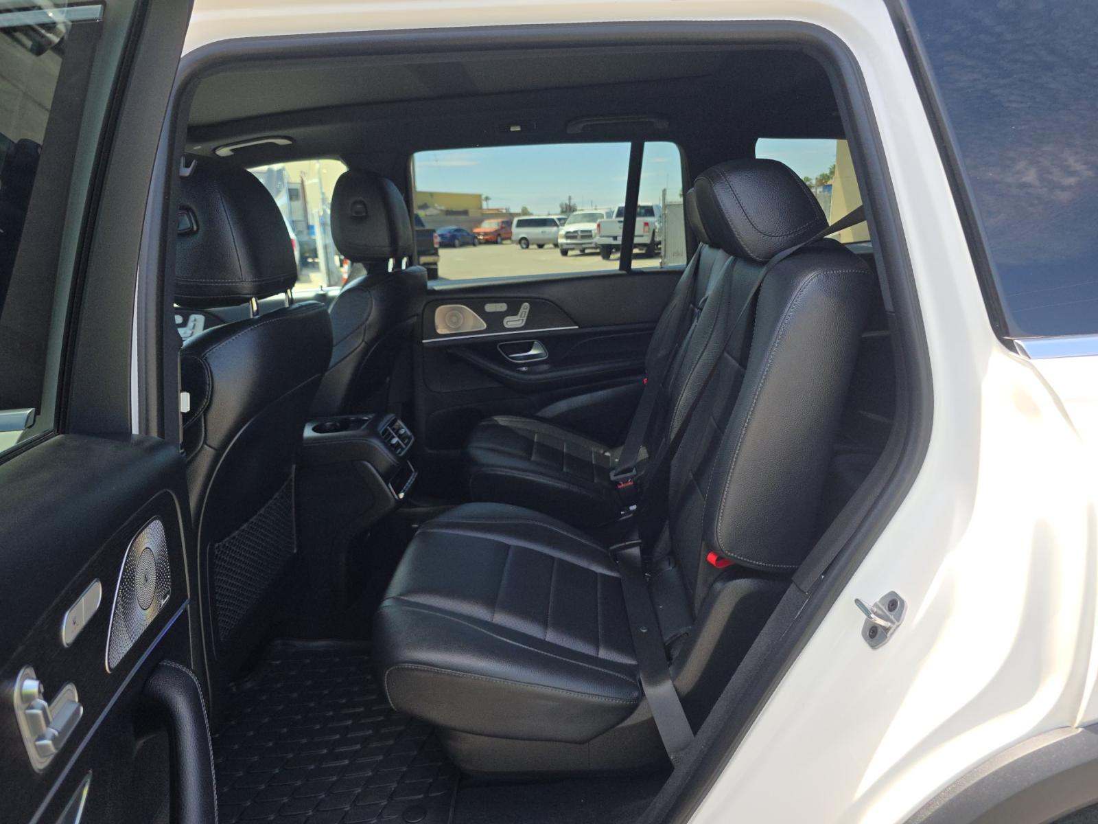 MERCEDES-BENZ GLS - 9