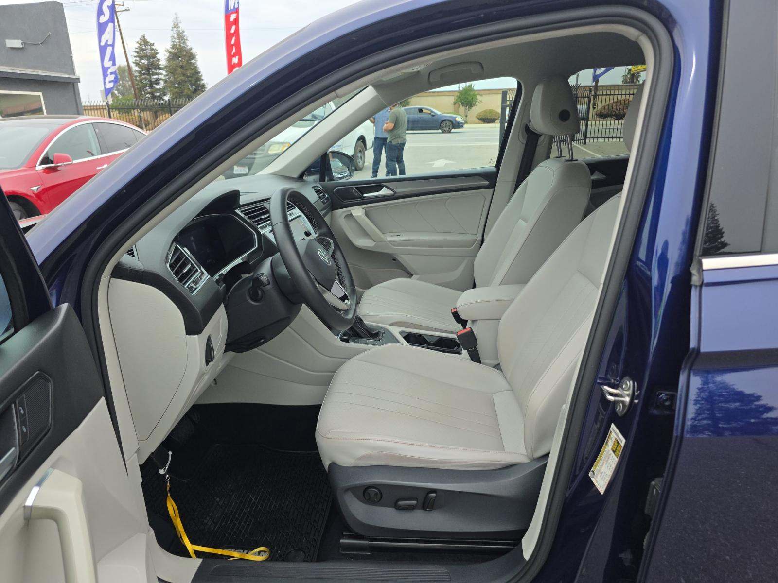 2022 Volkswagen Tiguan 2.0T SE FWD