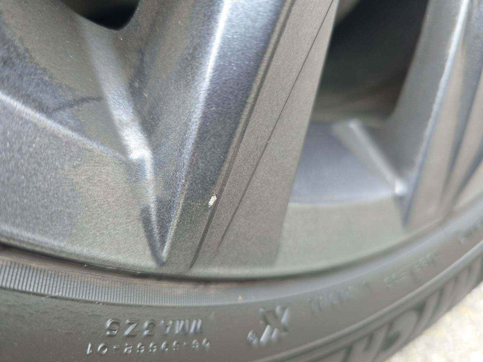 2022 Volkswagen Tiguan 2.0T SE FWD