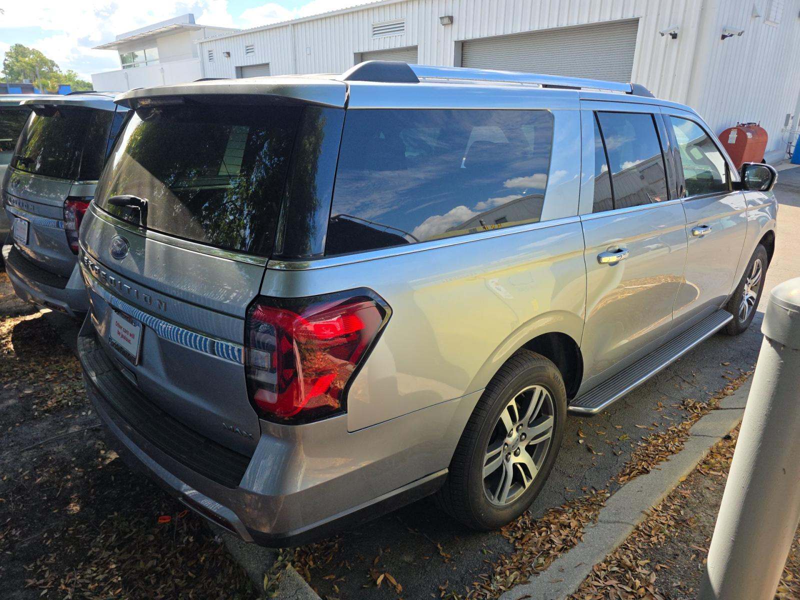 FORD EXPEDITION MAX - 3