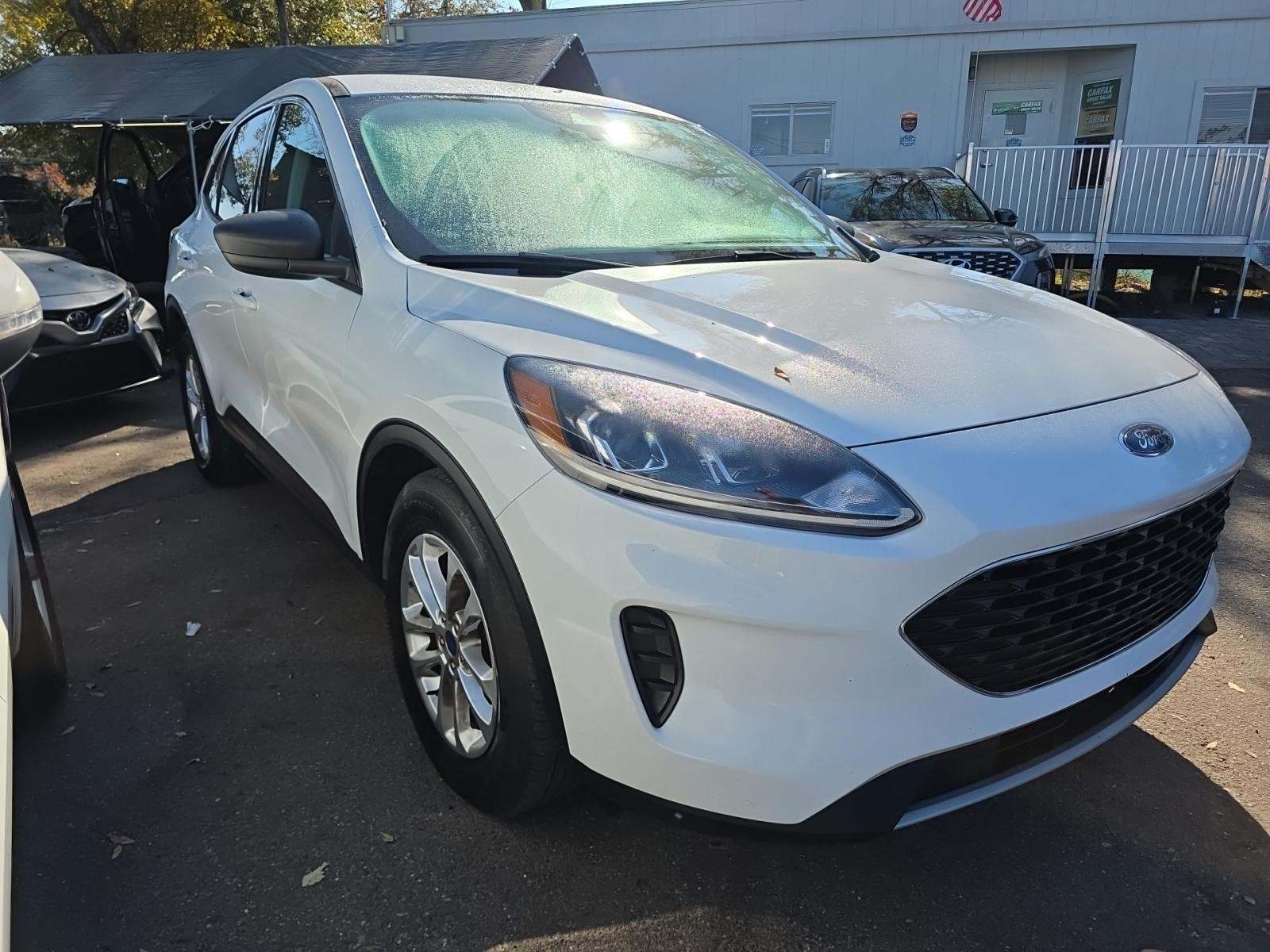FORD ESCAPE - 4