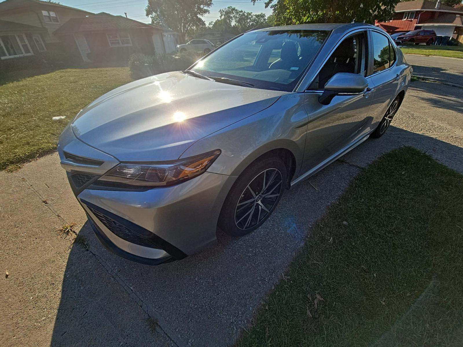 2024 Toyota Camry SE FWD